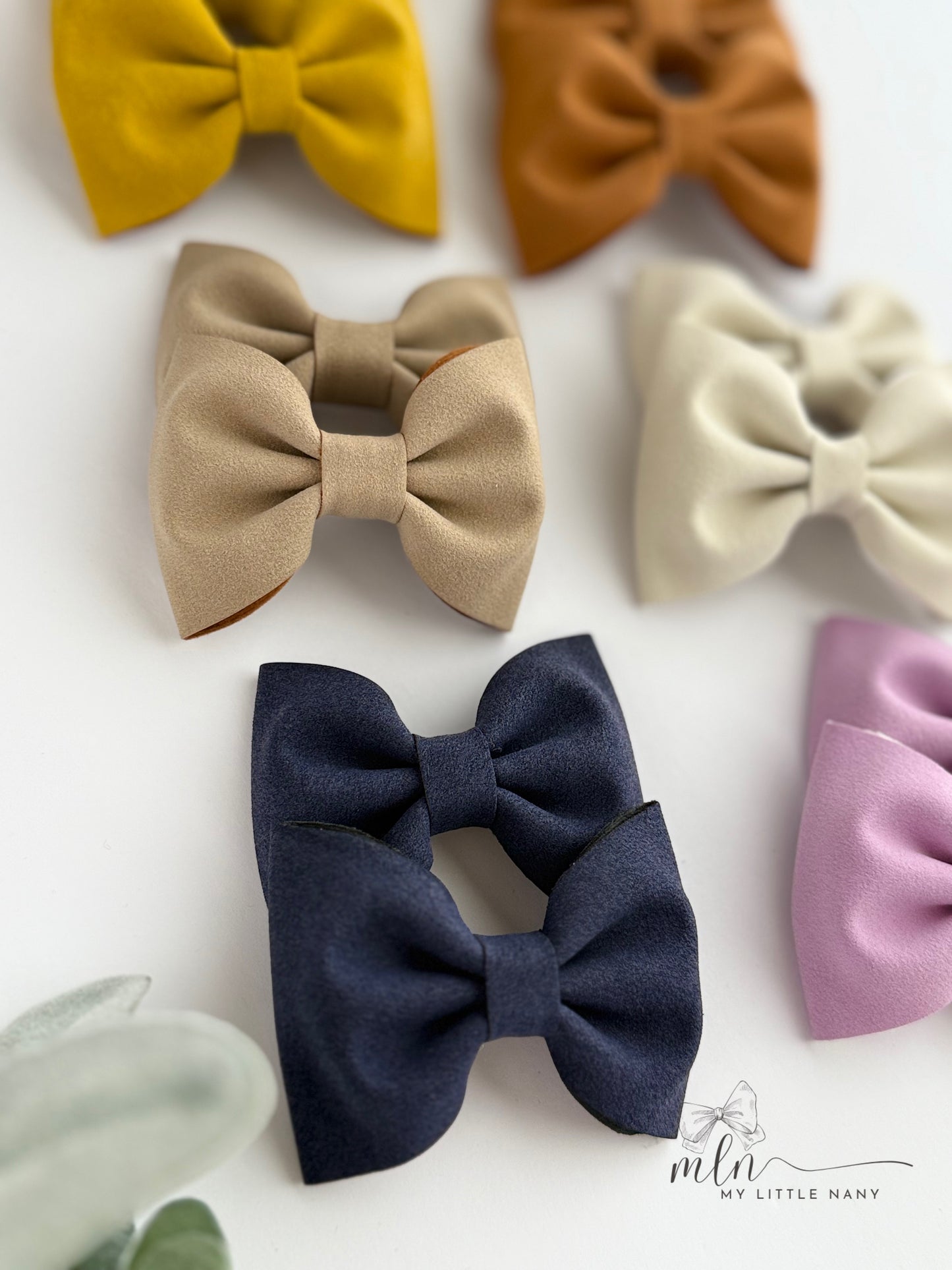Suede Piggie Bows