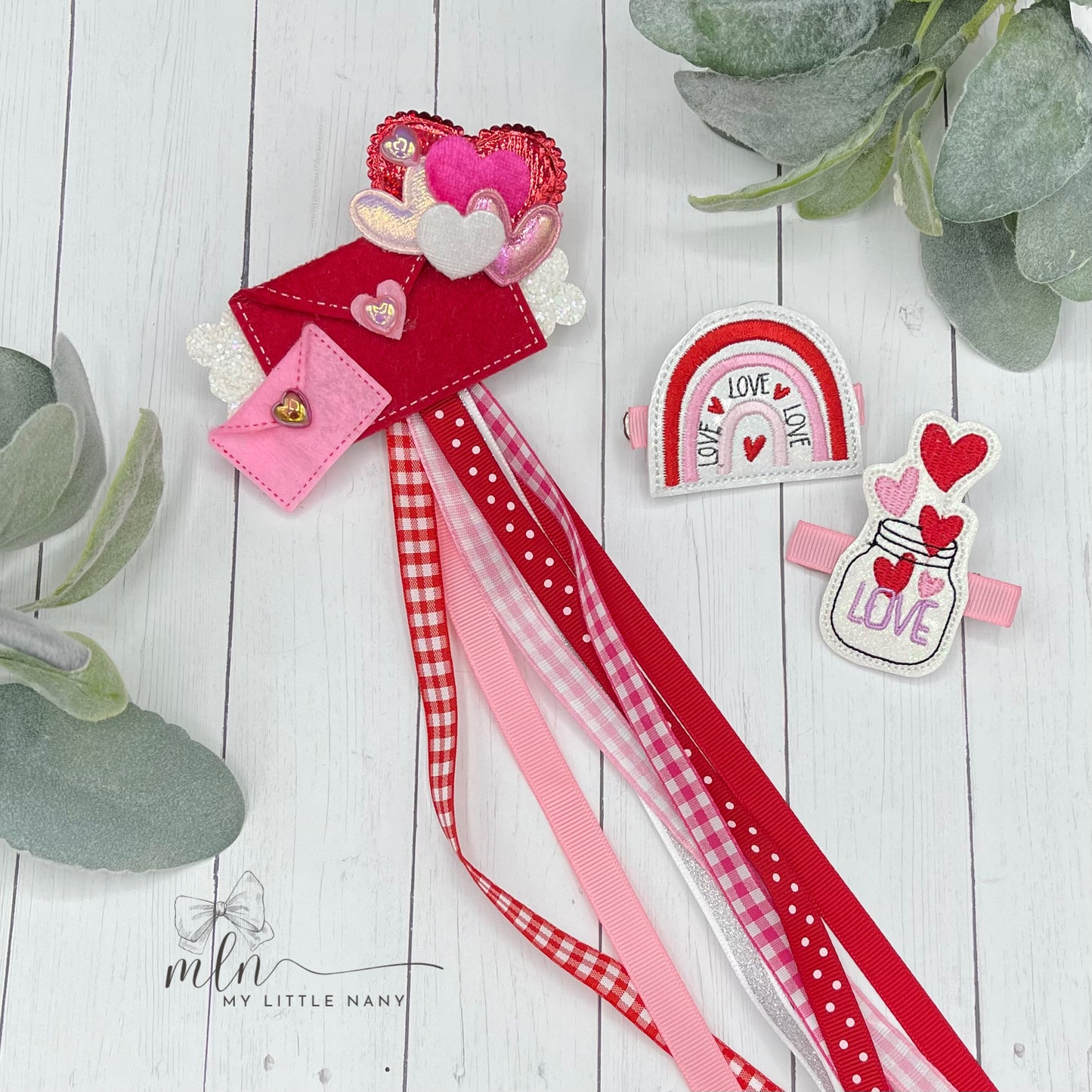 Valentine Streamer Hair Clip