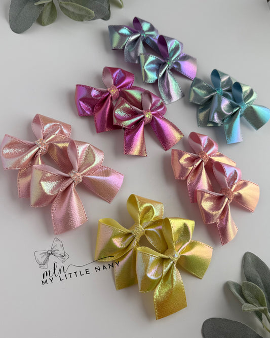 Translucent Piggie Bows