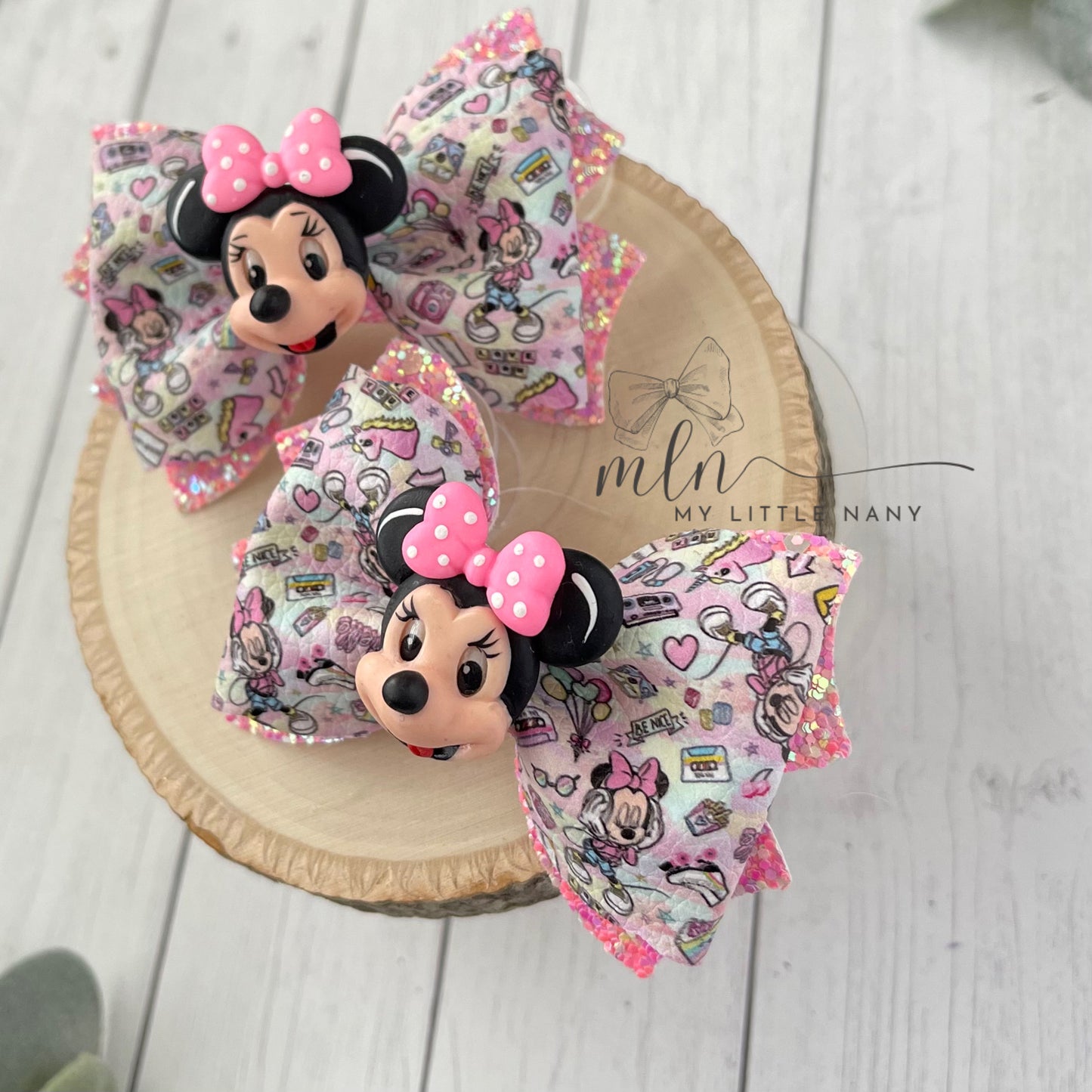 Mouse Girl Piggie Bows