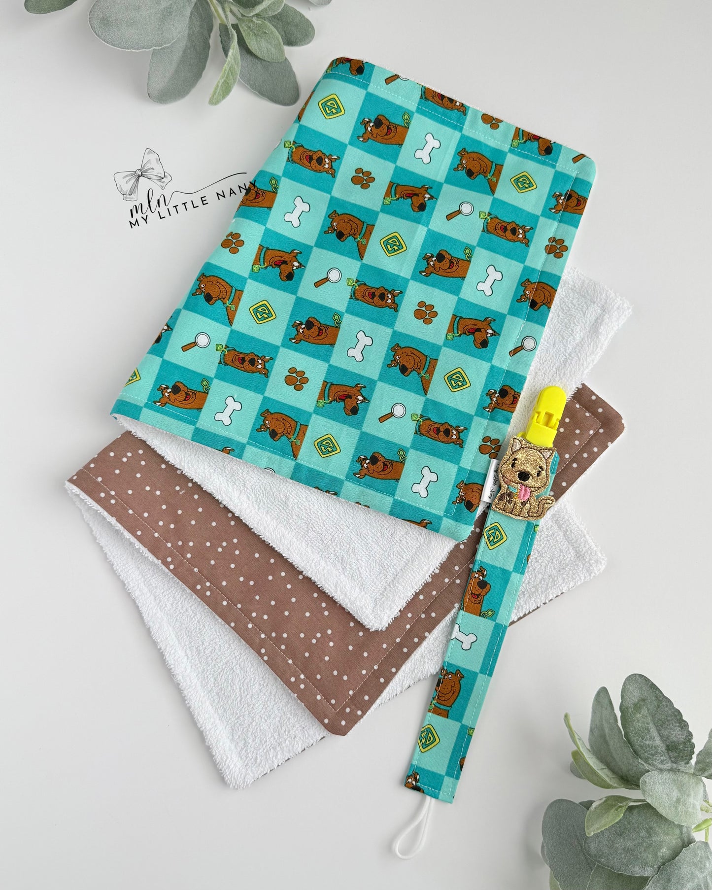 Scooby Burp Cloth & Pacifier Holder Set