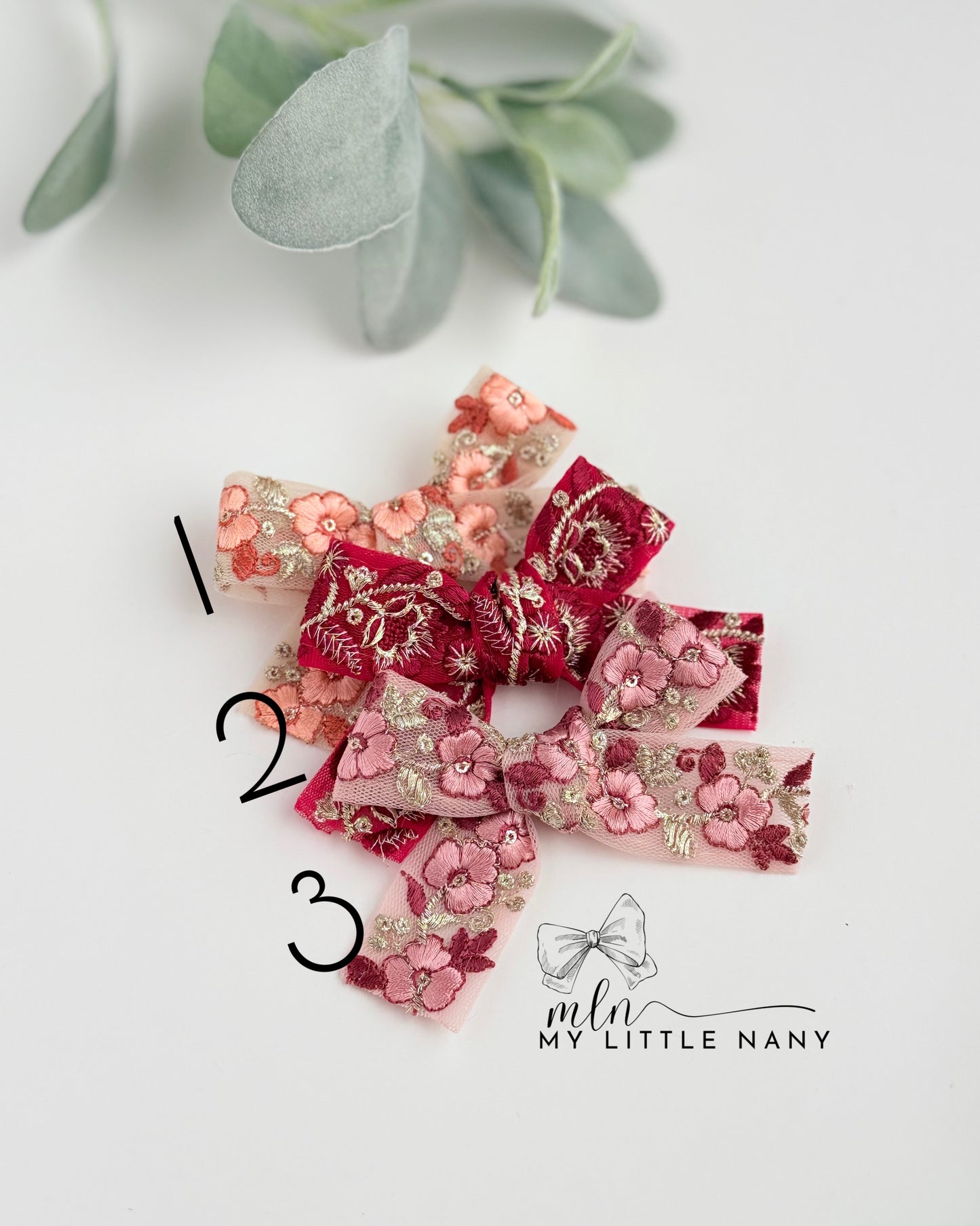 Embroidered Lace Bows