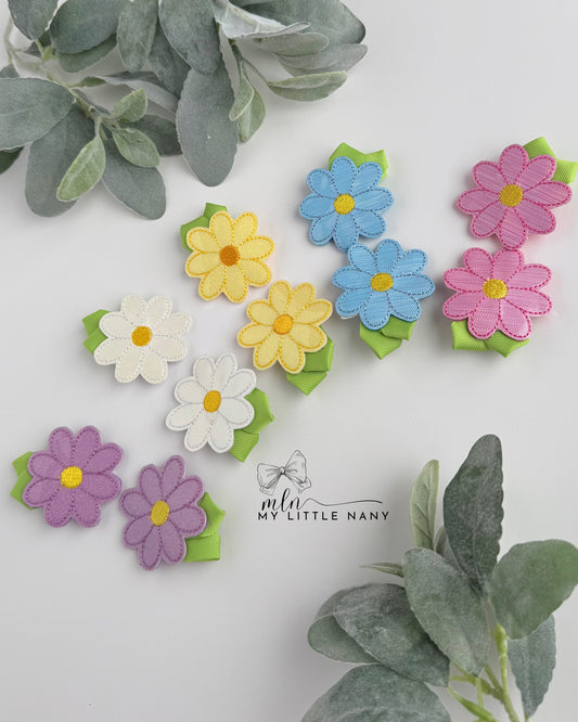 Spring Flower Hair Clippies