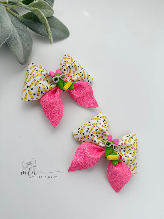 School Bow