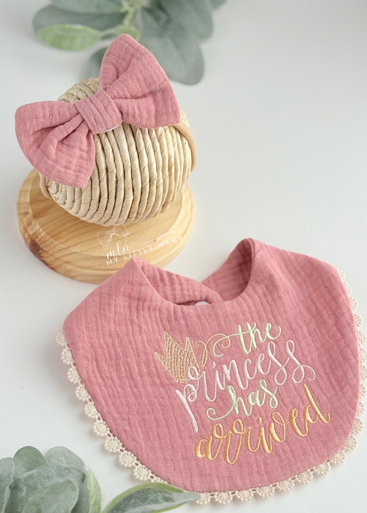 The Princess Has Arrived Bib with Matching Bow Set
