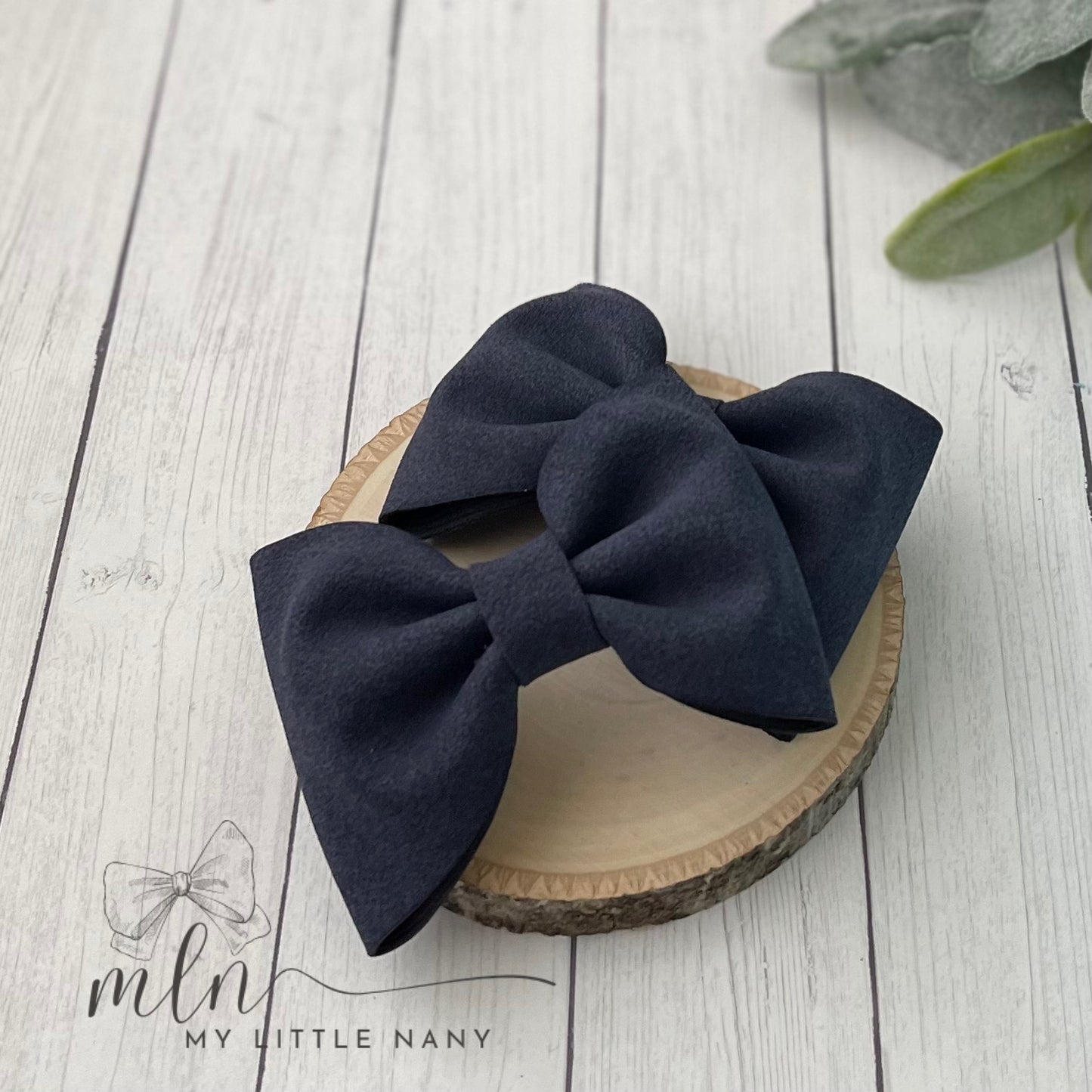 Suede Piggie Bows